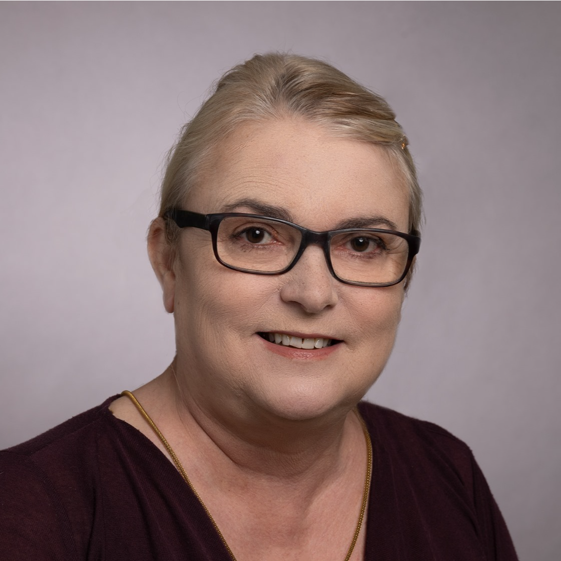 Profilbild von Ellaheh Kargoscha 